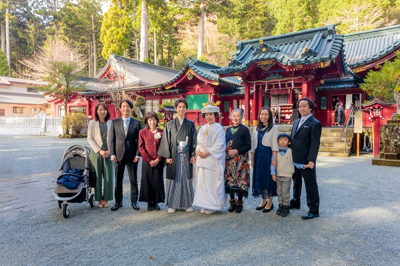 箱根神社で家族婚