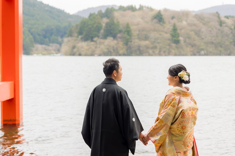 平和の鳥居での記念撮影