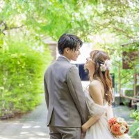 パーティ後、ガーデンでロケーション撮影